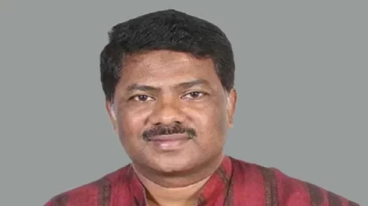 ছাত্ররা ভোটের মাধ্যমে জনপ্রতিনিধিদের কাছে ক্ষমতা দেবে, প্রত্যাশা দুলুর